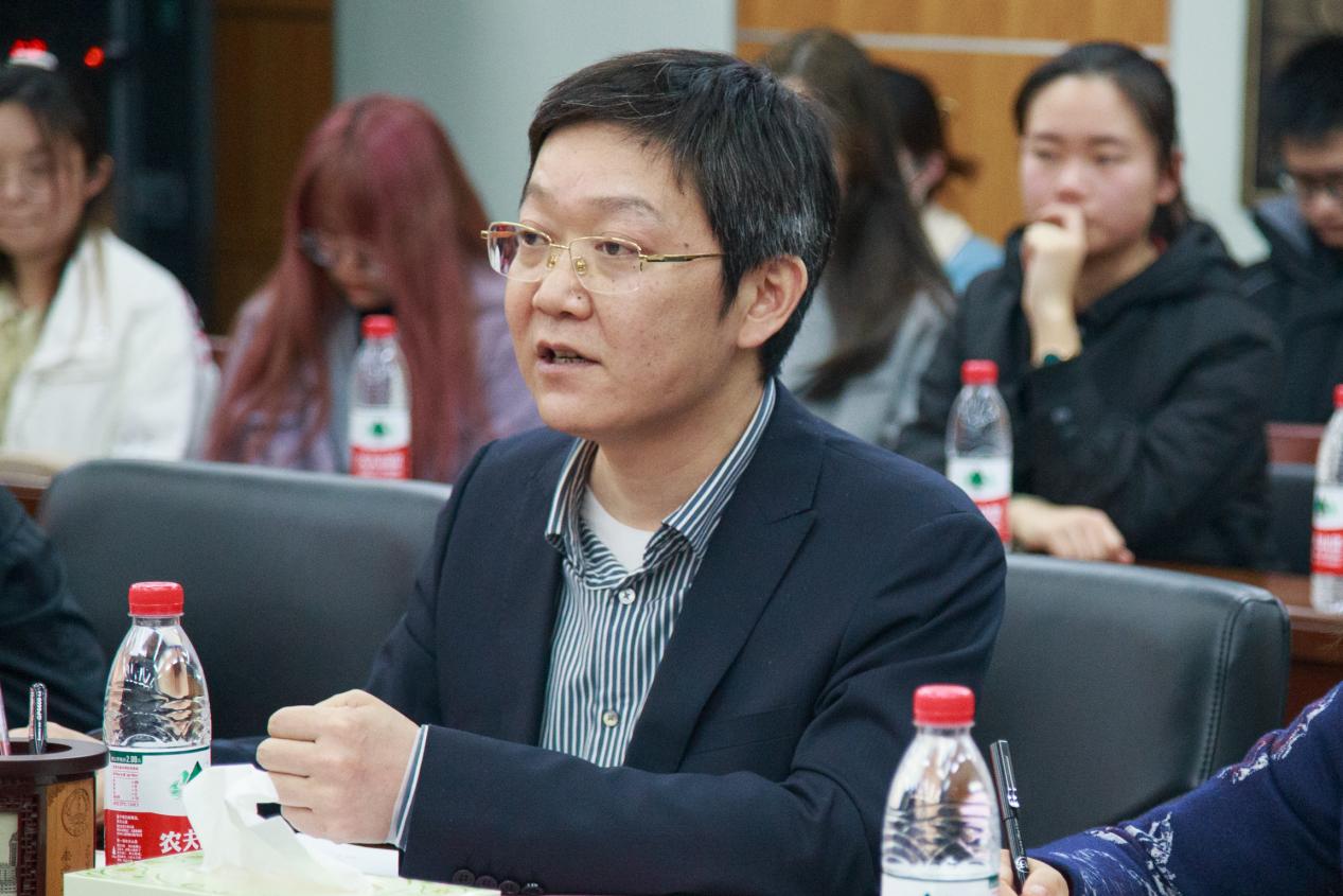 7c202bc12b868033c7289171b62171e